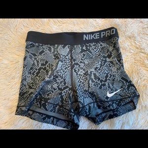 Nike pros